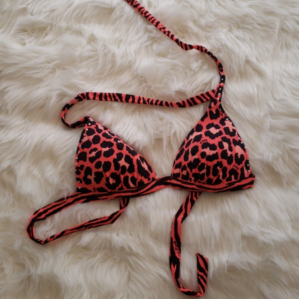 Pink bikini top